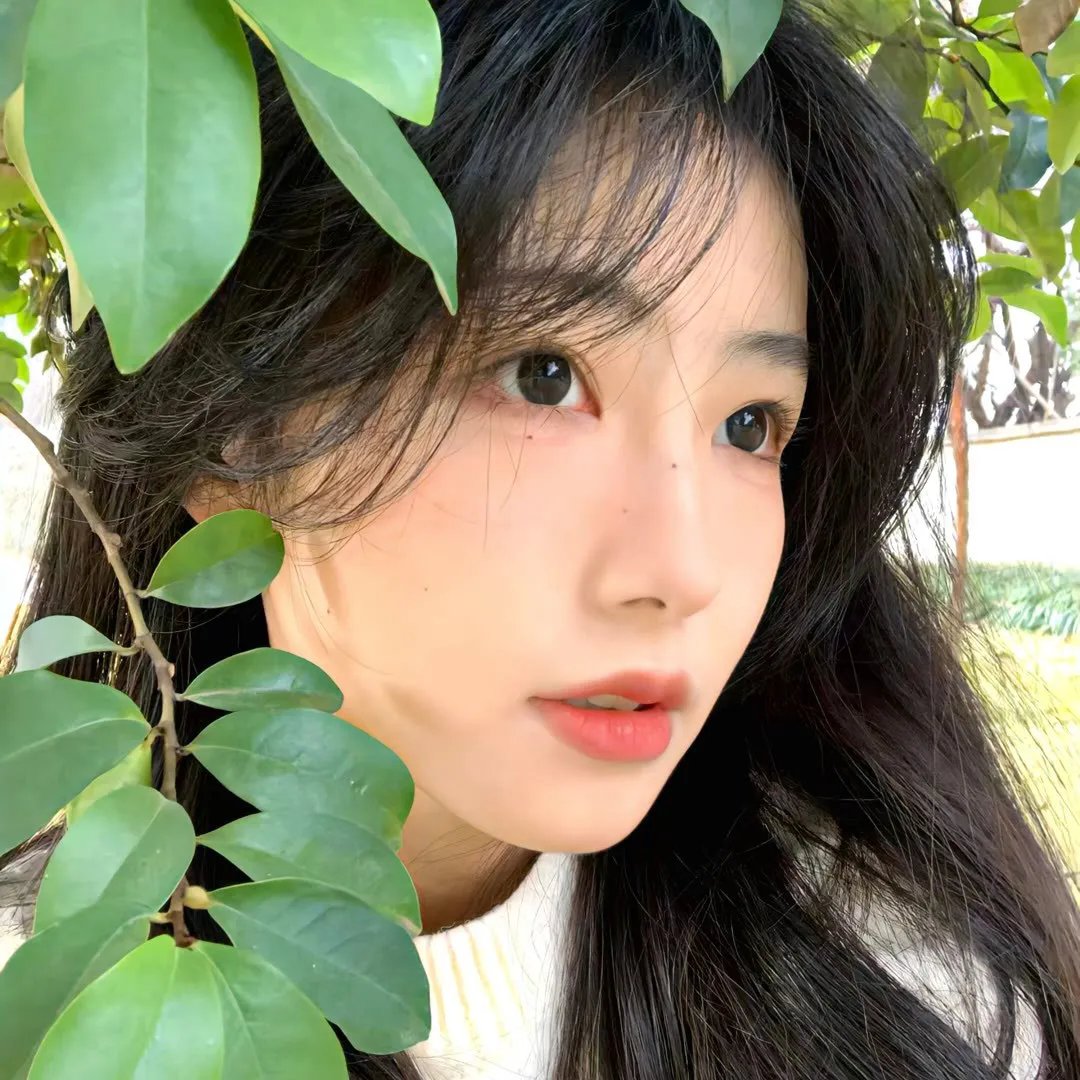 大老千与小妖精